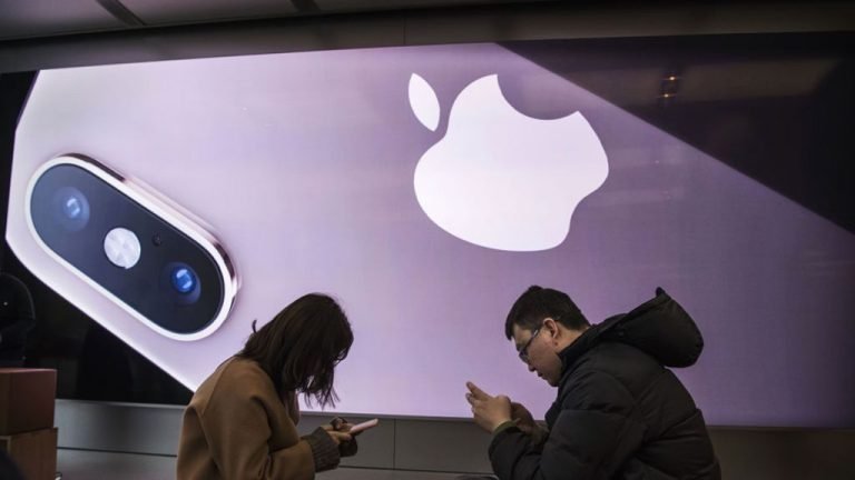 apple reopened