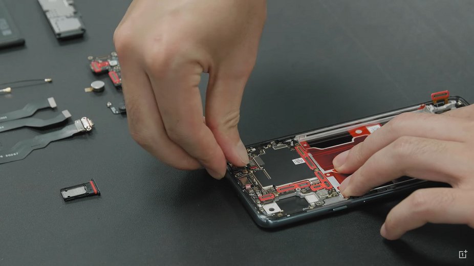 OnePlus Nord Assembling