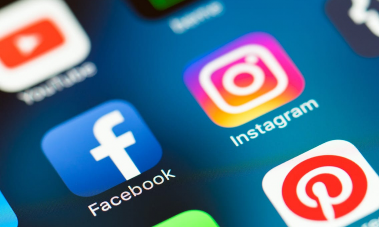 Instagram Stories view in Facebook App