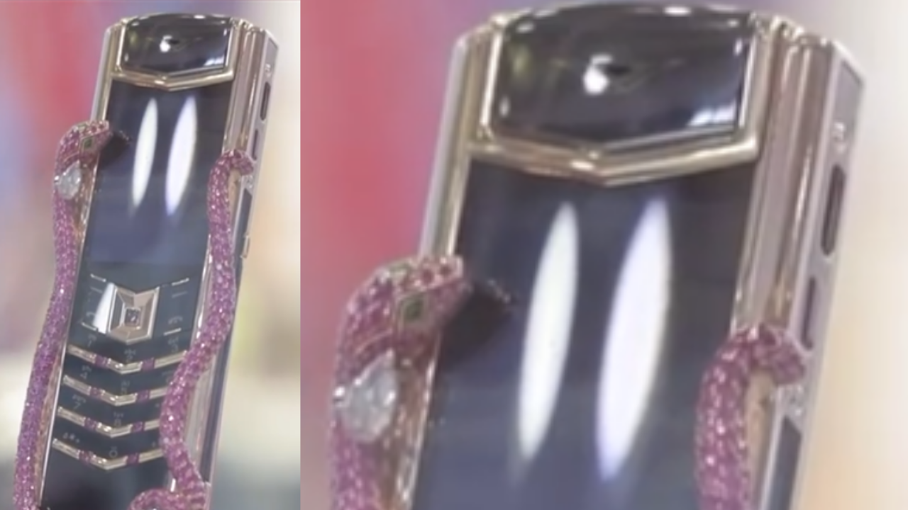 VERTU 4G Cobra mobile phone
